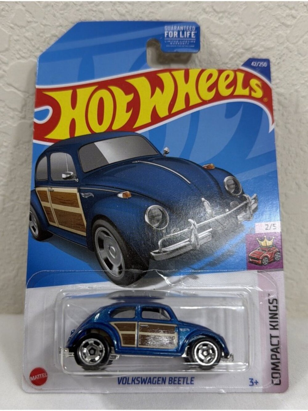 Hot Wheels Blue/Wood Panel Volkswagen Beetle Compact Kings 42/250